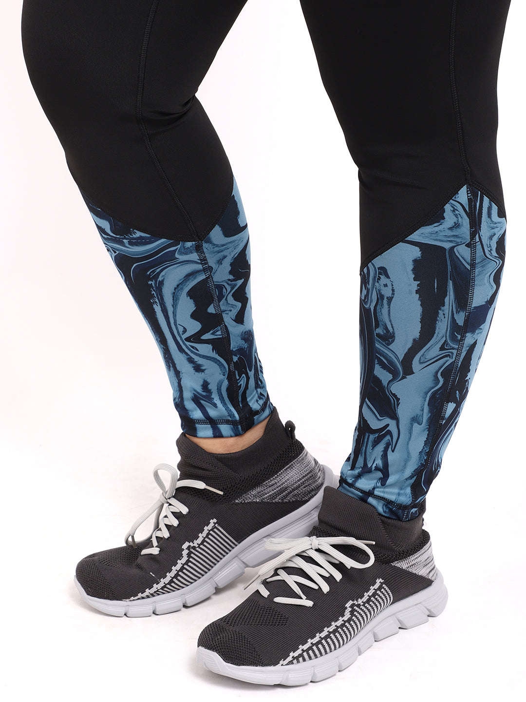 Black Marbling Style Diva Leggings